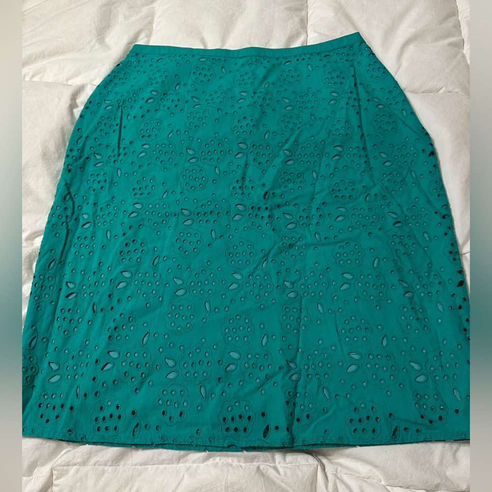 Boden Broderie Pencil Skirt - NWOT - Size 10L